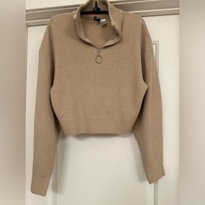 H&M Divided pull over knit sweater